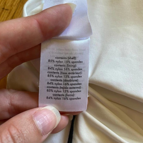 NWT Onia Jenna One-Shoulder One Piece Swimsuit in White Size Small - Picture 9 of 10